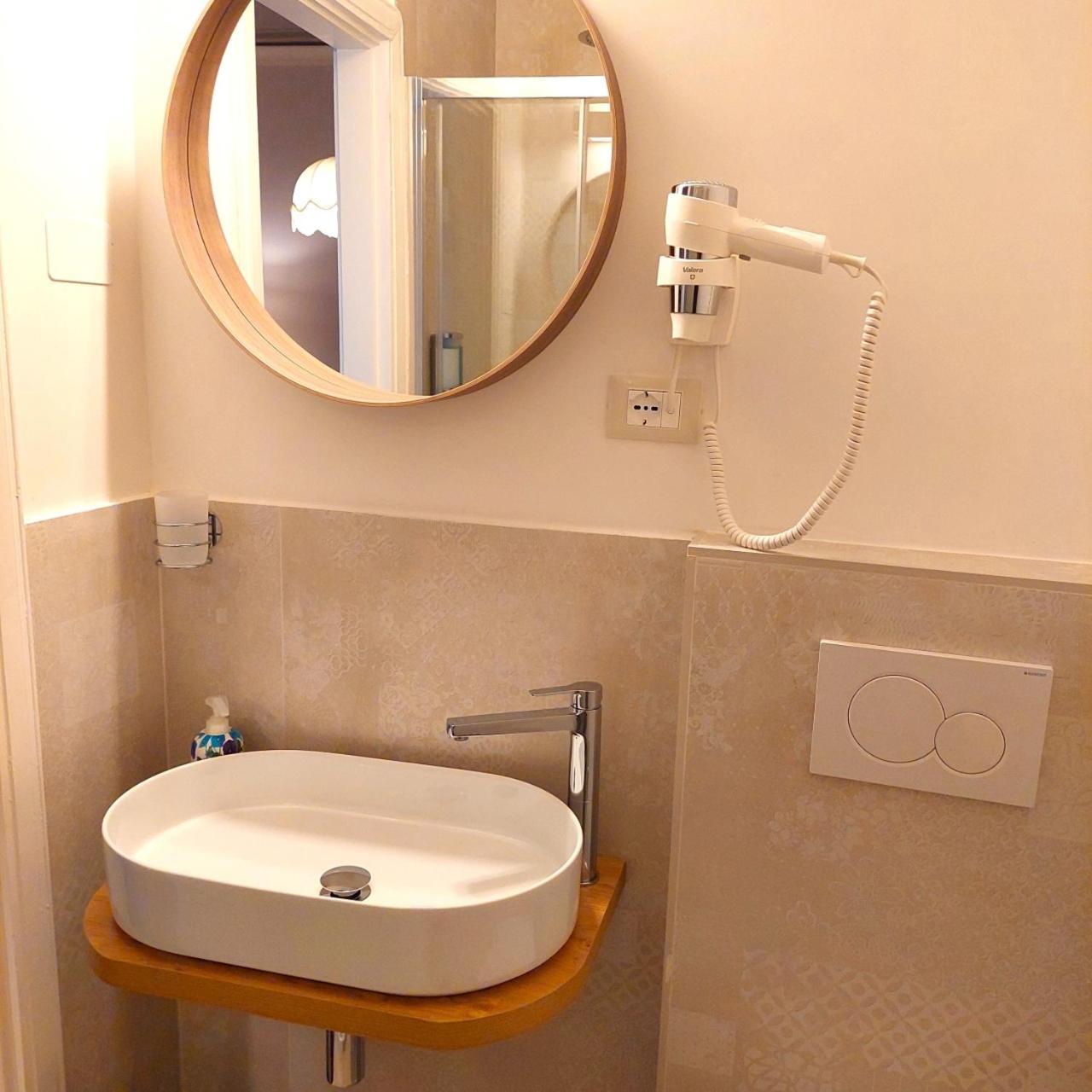 Residenza Maritti Deco Style- 2* Roma
